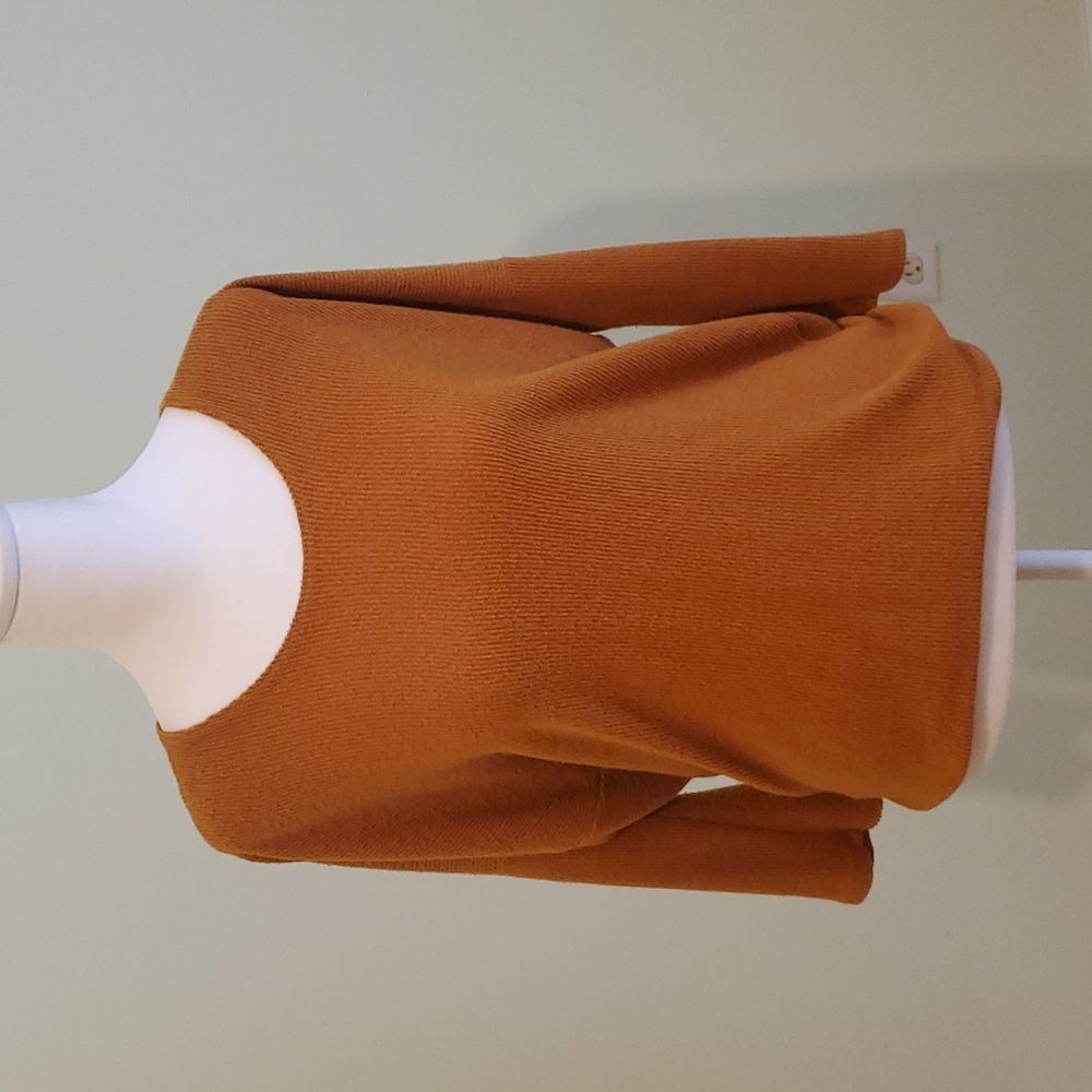 Women’s Relaxed Scoop Neck Sweater - Rust